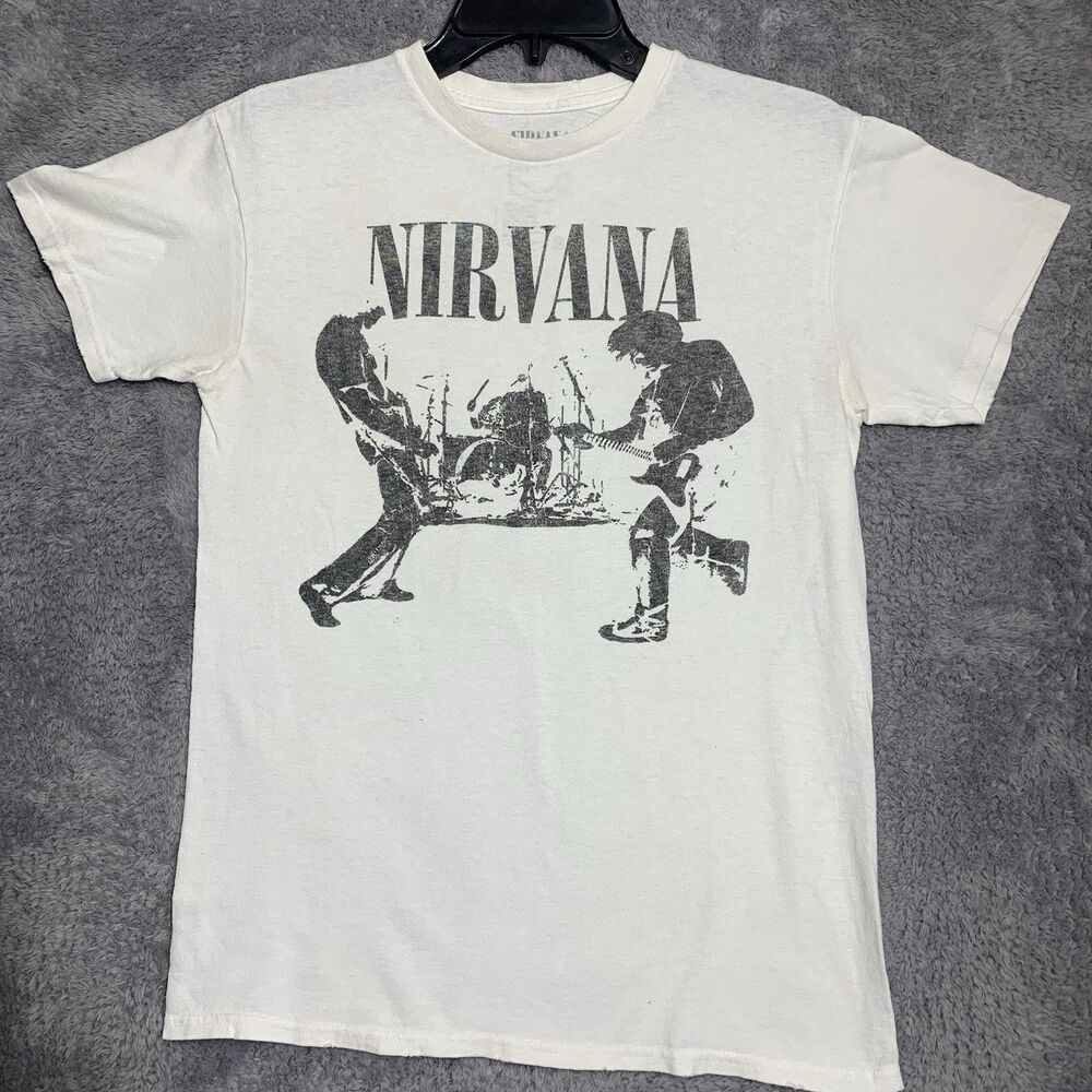 Nirvana Graphic Tee Unisex Small Cream Band Live Performance Short Sleeve Shirt‎